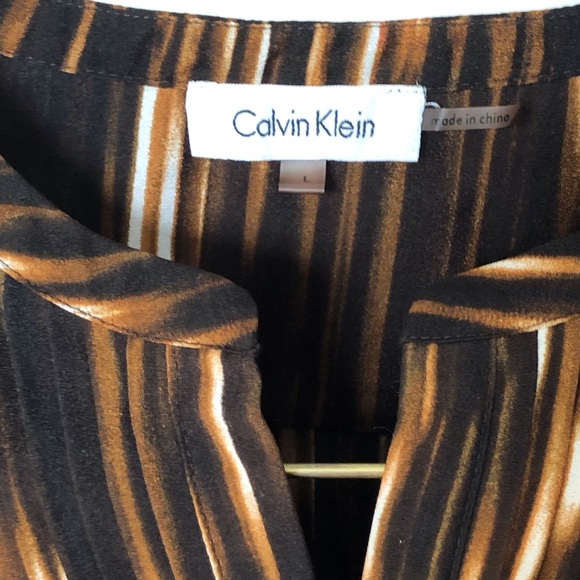 Calvin Klein Ombre Vertical Stripe Blouse w/ Belt - Picture 3 of 6